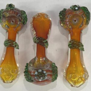 Leaf designs 4"  Hand Pipe