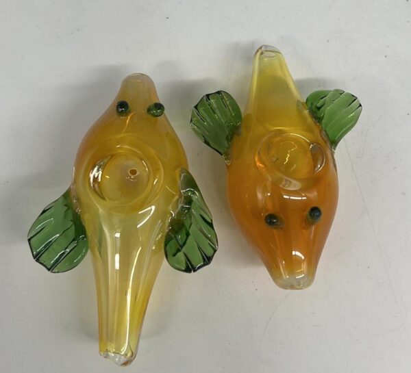 Small fish Hand Pipe