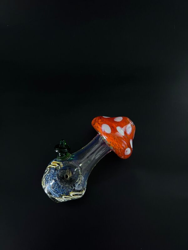 Mushroom Shaped Hand Pipes - Image 3