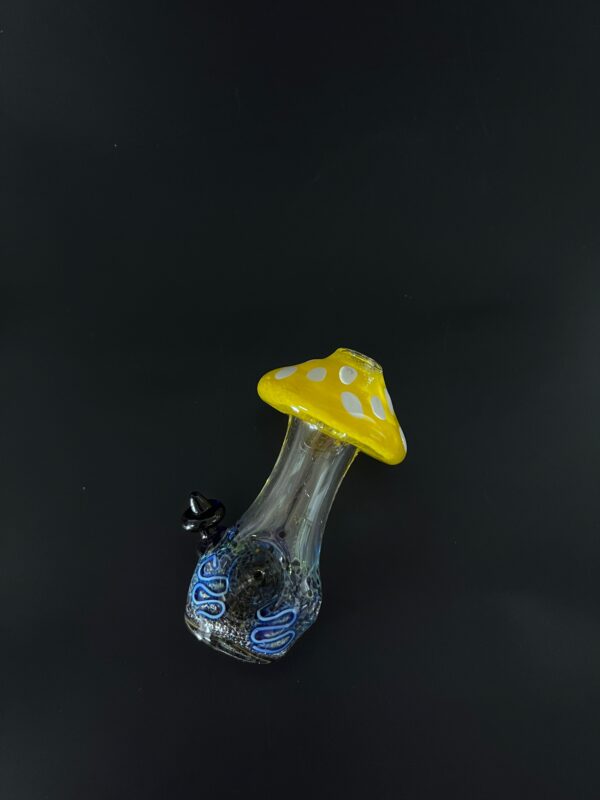 Mushroom Shaped Hand Pipes - Image 4