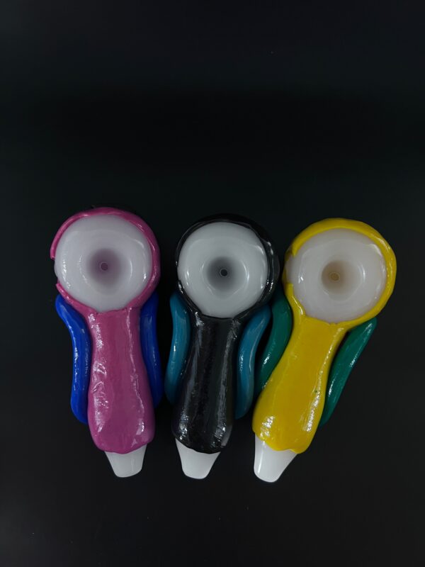 Staring Eye Hand Pipe - Image 2