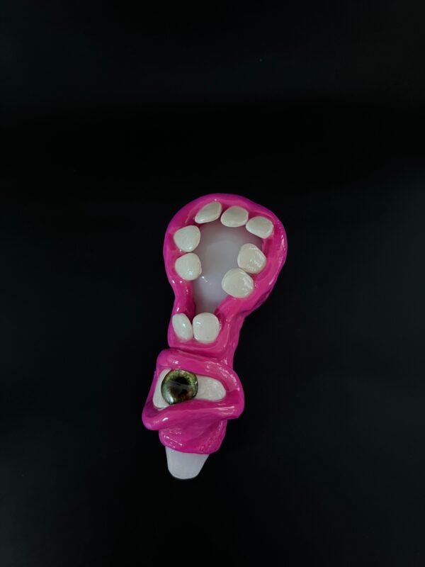 Universal Shining Teeth Hand Pipe - Image 3