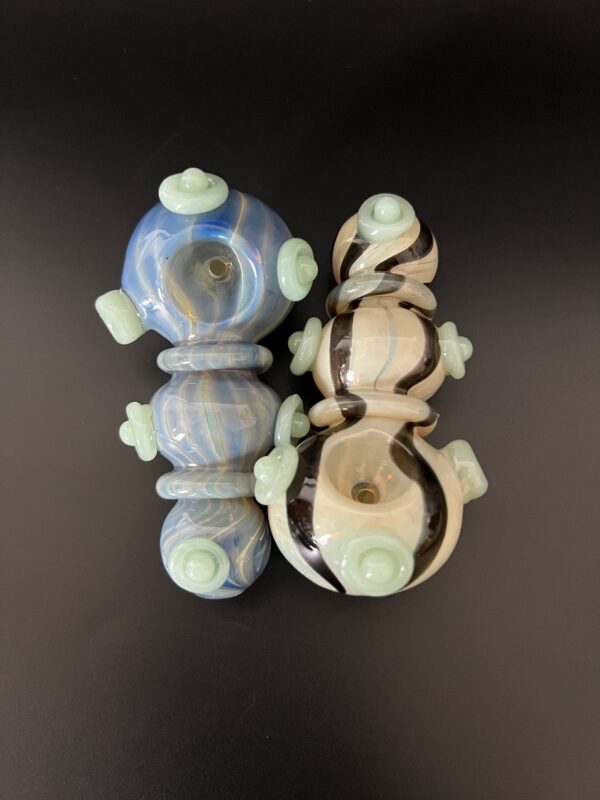 Hand pipe