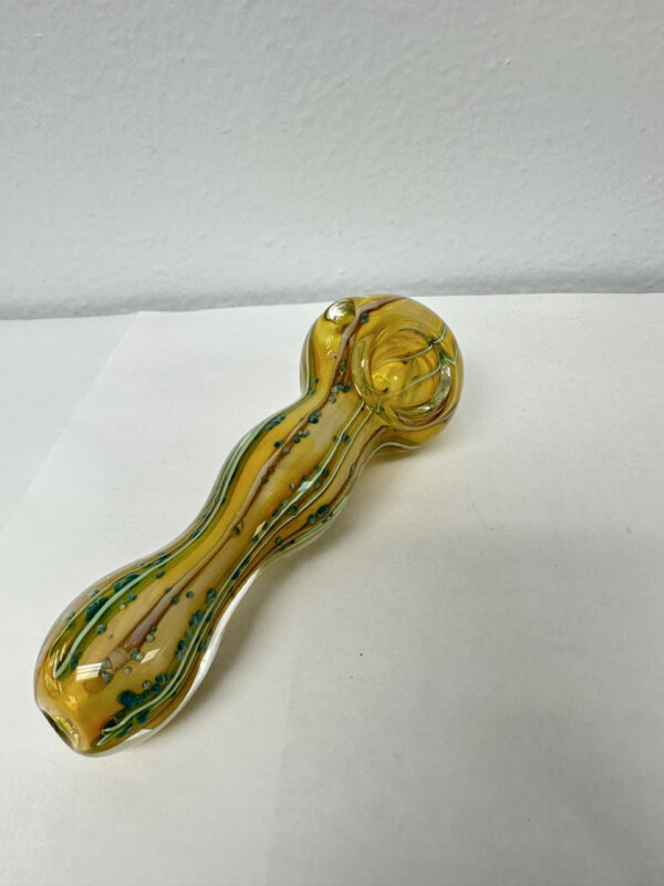 Glass Pipe 03