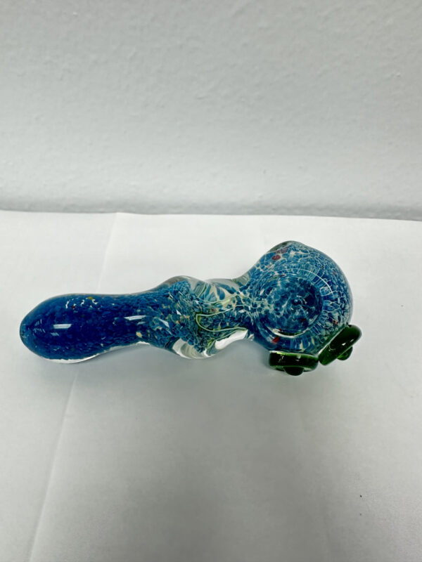Glass Pipe 04