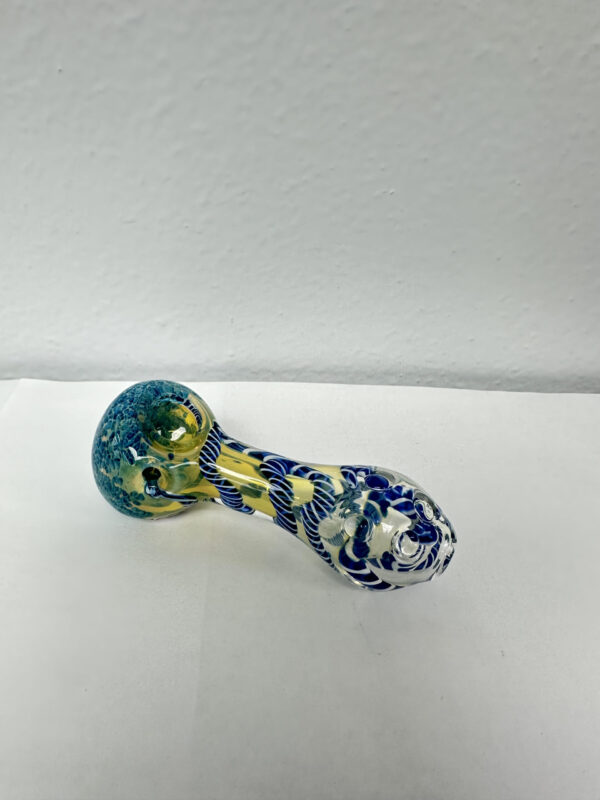 Glass Pipe 06