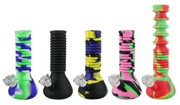 Silicone Crinkle 10" into 21" Water Pipe    0101