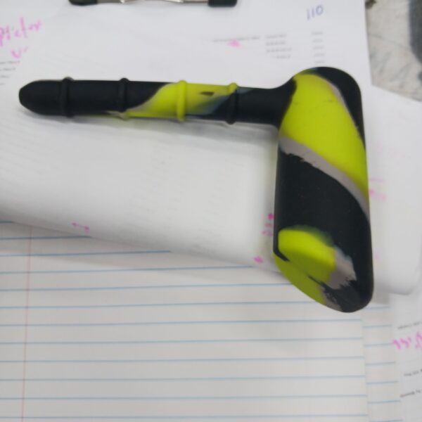 7 SILICONE HAMMER BUBBLER WITH18MM GLASS BOWL