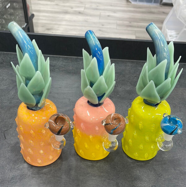 10 Pineapple Glass Waterpipe