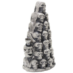 9 Skull Pile Ceramic Water Pipe