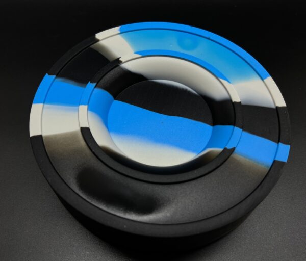 Silicone ash tray