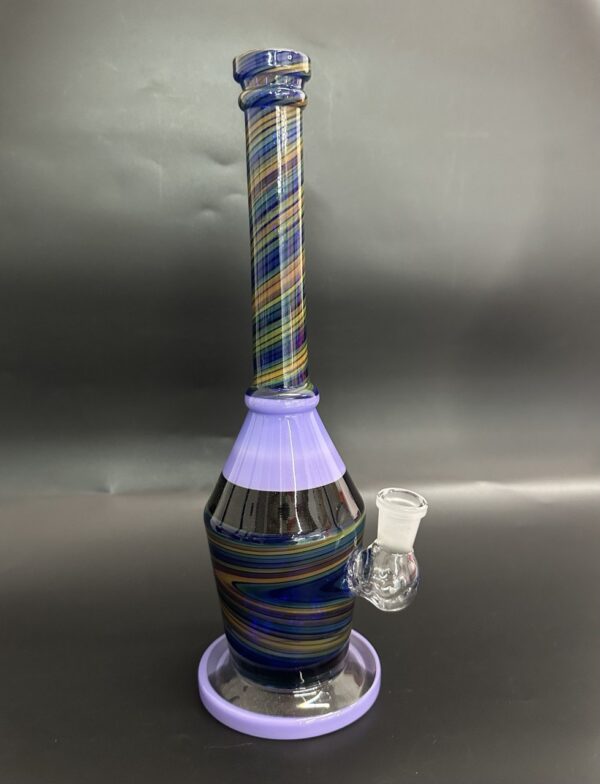 Swirling Design Glass Water Pipe